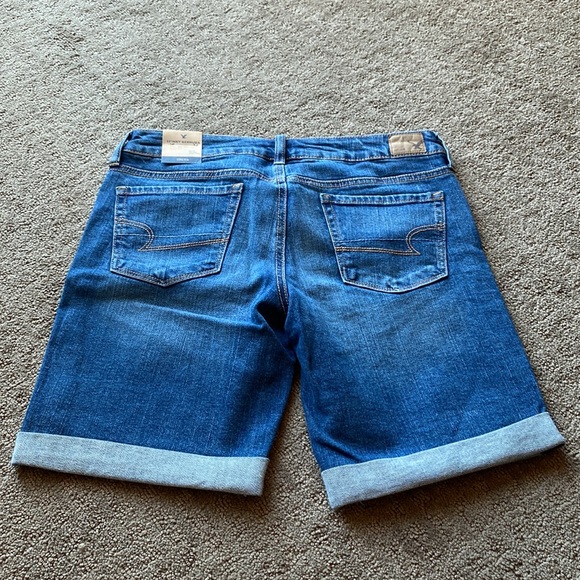 American Eagle stretch skinny Bermuda shorts. - Picture 4 of 6